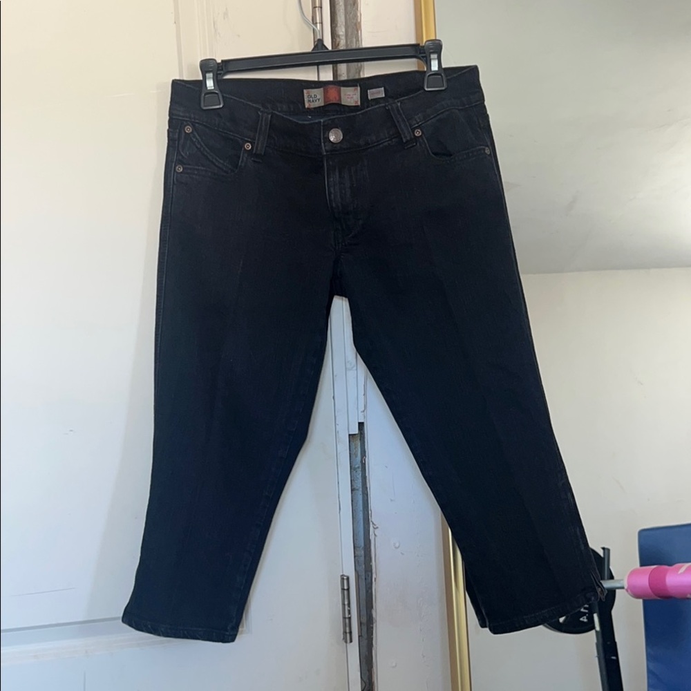 Ultra low waist Old Navy Black Ankle Cropped Jeans